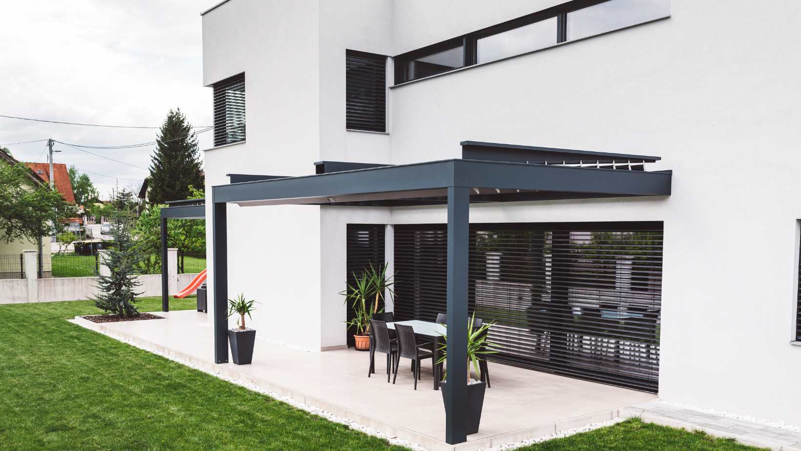 House interior painting